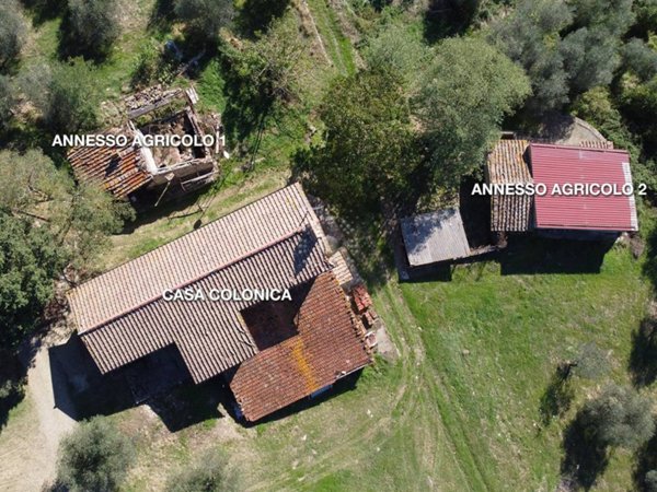 casa indipendente in vendita a Pontassieve