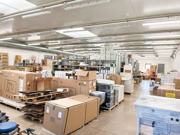 locale commerciale in vendita a Pontassieve