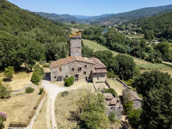 casa indipendente in vendita a Pontassieve