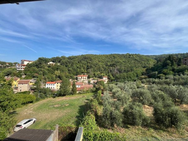 appartamento in vendita a Pontassieve in zona Santa Brigida
