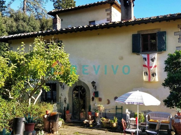 casa indipendente in vendita a Pontassieve