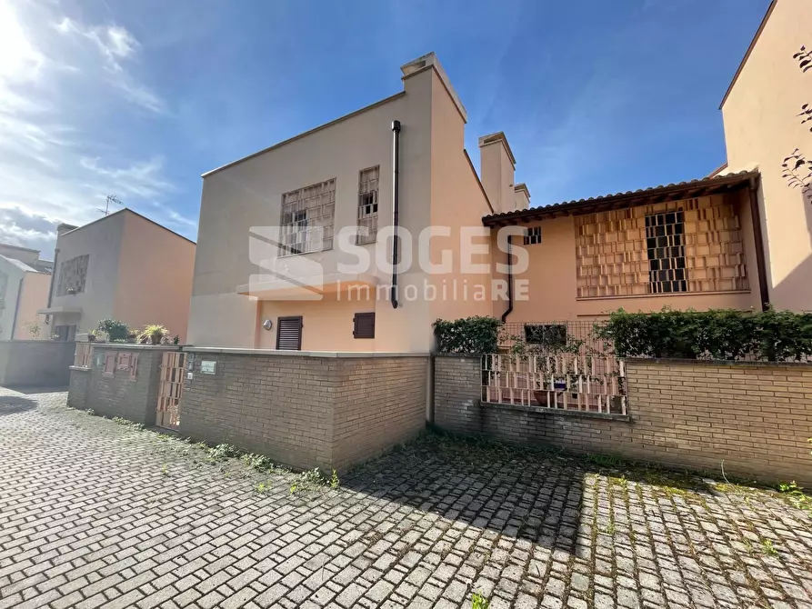 casa indipendente in vendita a Pontassieve