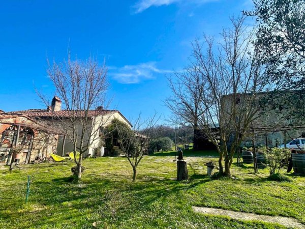 casa indipendente in vendita a Pontassieve