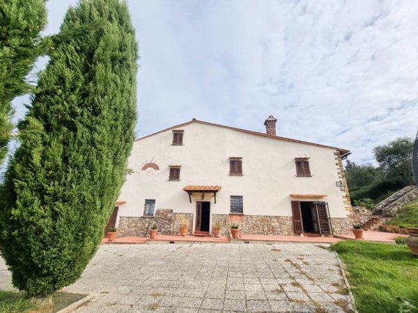 casa indipendente in vendita a Pontassieve