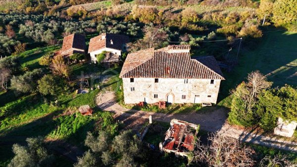 casa indipendente in vendita a Pontassieve