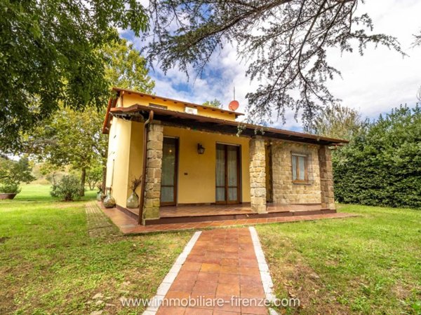 casa indipendente in vendita a Pontassieve