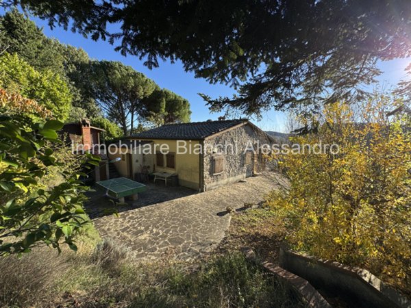 casa indipendente in vendita a Pontassieve in zona Colognole