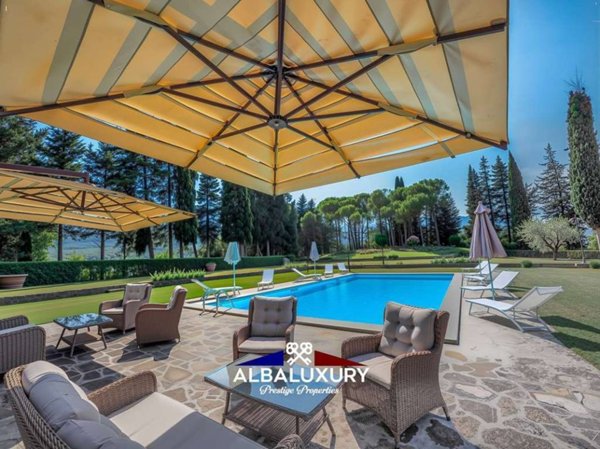 casa indipendente in vendita a Pontassieve