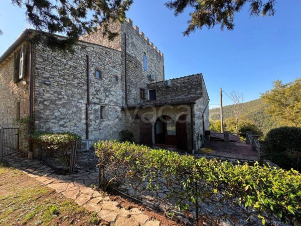 casa indipendente in vendita a Pontassieve