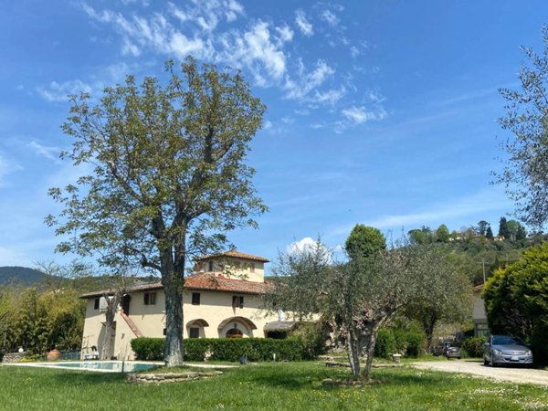 casa indipendente in vendita a Pontassieve