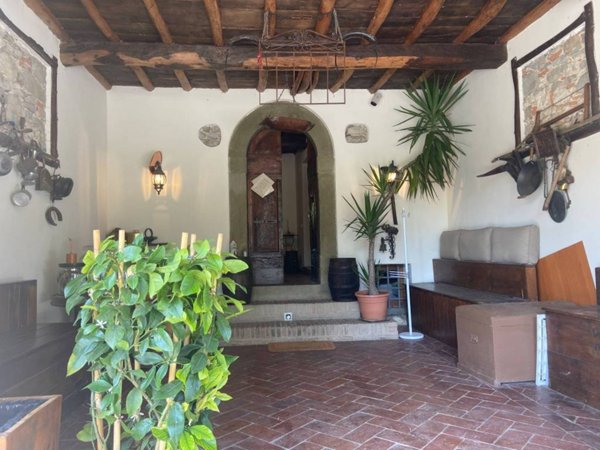 casa indipendente in vendita a Pontassieve