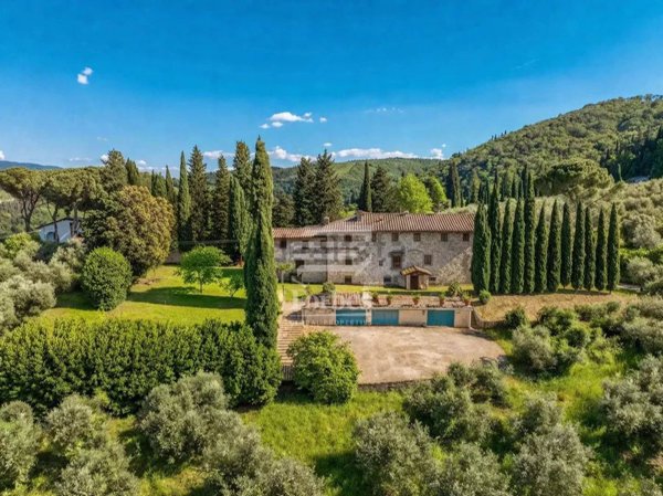 casale in vendita a Pontassieve