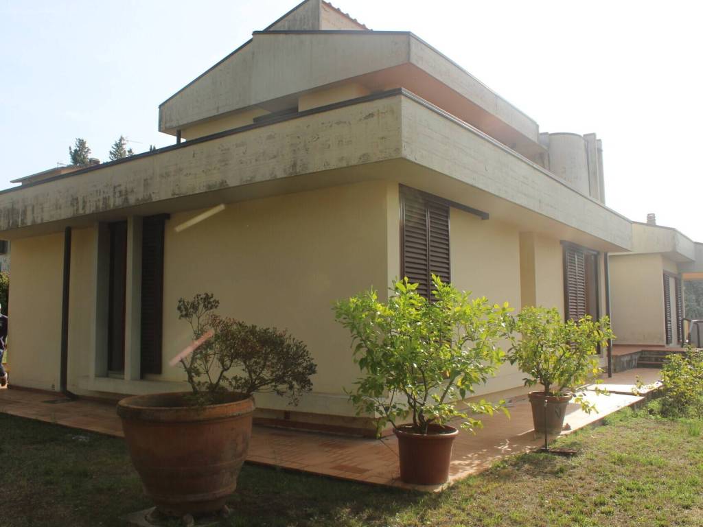 casa indipendente in vendita a Pontassieve in zona Molino del Piano