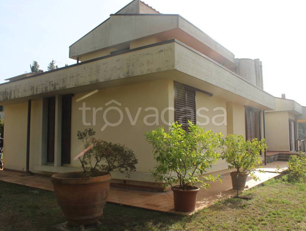 casa indipendente in vendita a Pontassieve in zona Molino del Piano