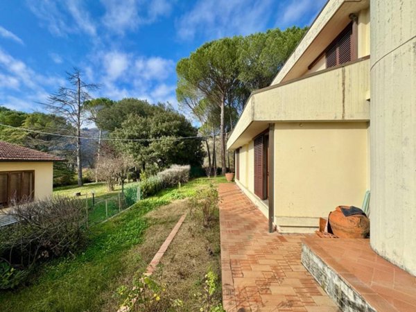 casa indipendente in vendita a Pontassieve