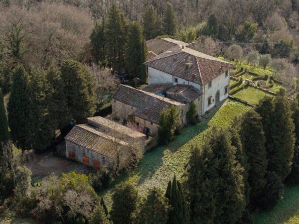 casa indipendente in vendita a Pontassieve