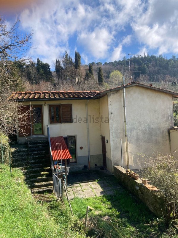 appartamento in vendita a Pontassieve in zona Santa Brigida