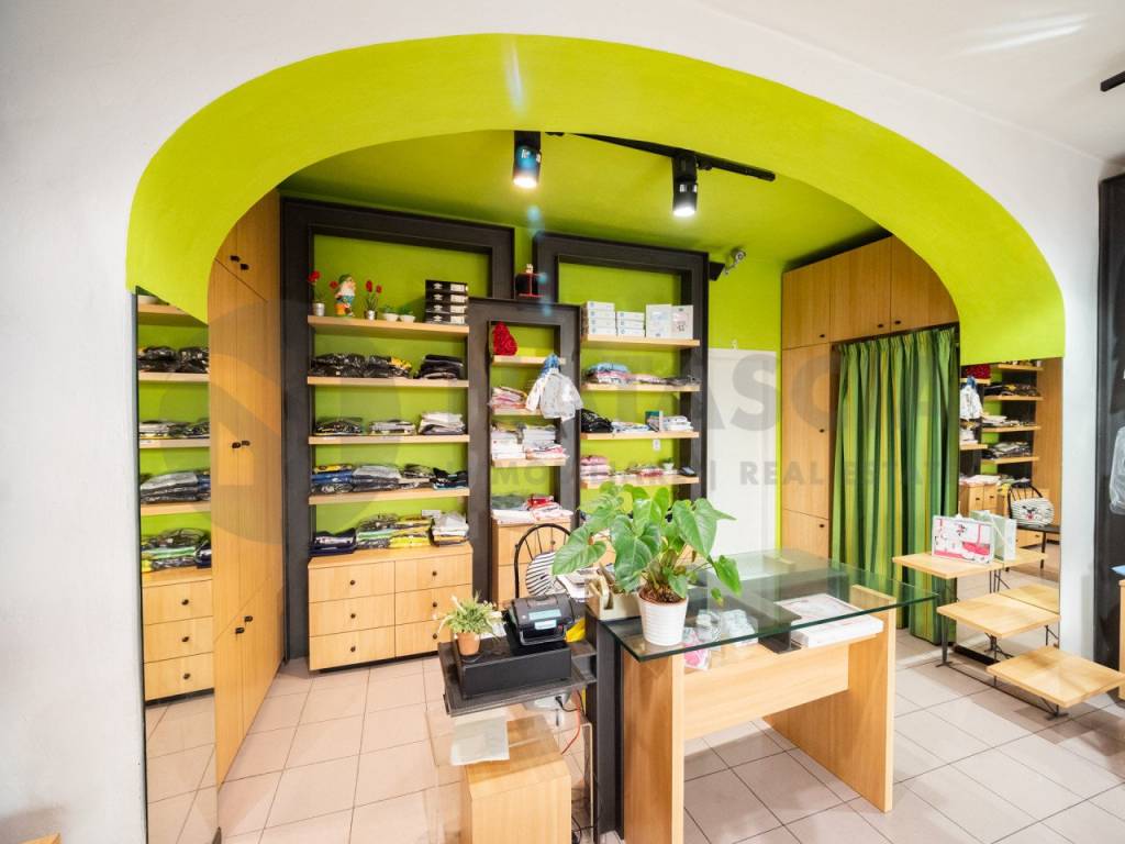negozio in vendita a Pontassieve