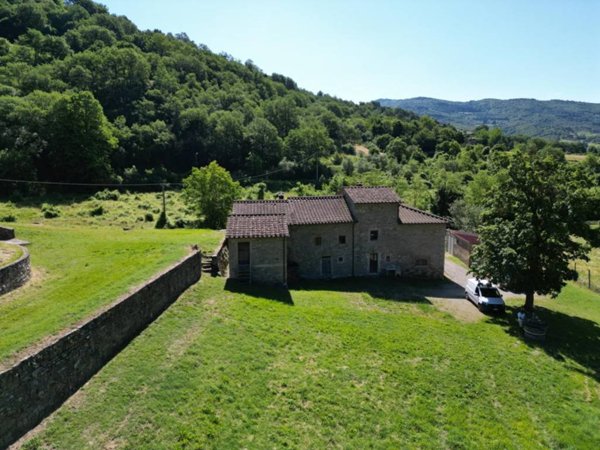 casa indipendente in vendita a Pontassieve