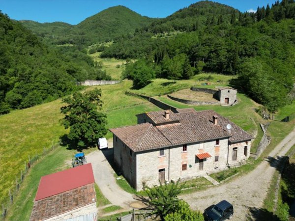 casa indipendente in vendita a Pontassieve in zona Colognole