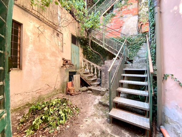 villa in vendita a Pontassieve in zona Santa Brigida