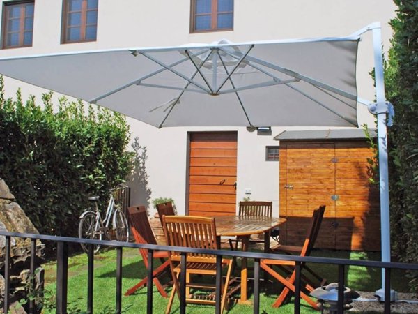 casa indipendente in vendita a Pontassieve in zona Le Falle