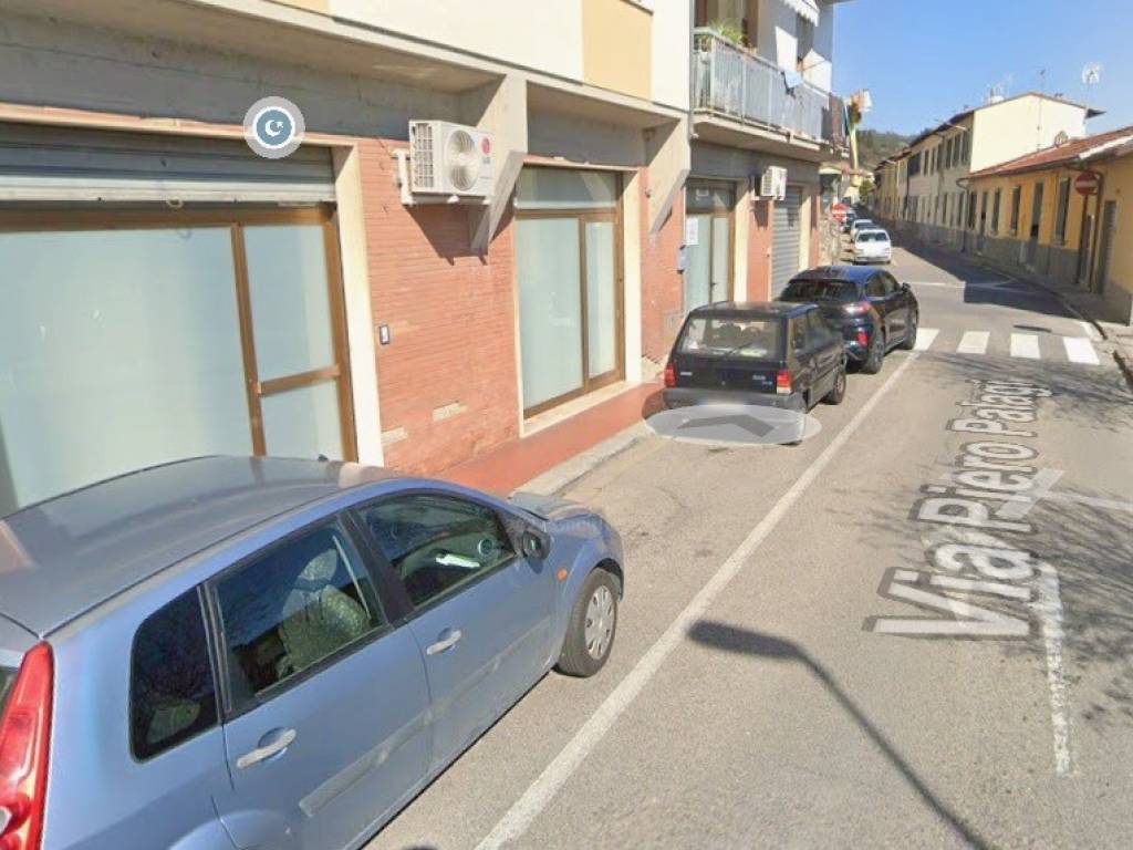 locale commerciale in vendita a Pontassieve