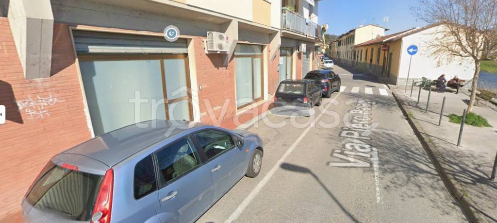 locale commerciale in vendita a Pontassieve