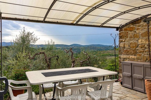 casa indipendente in vendita a Pontassieve