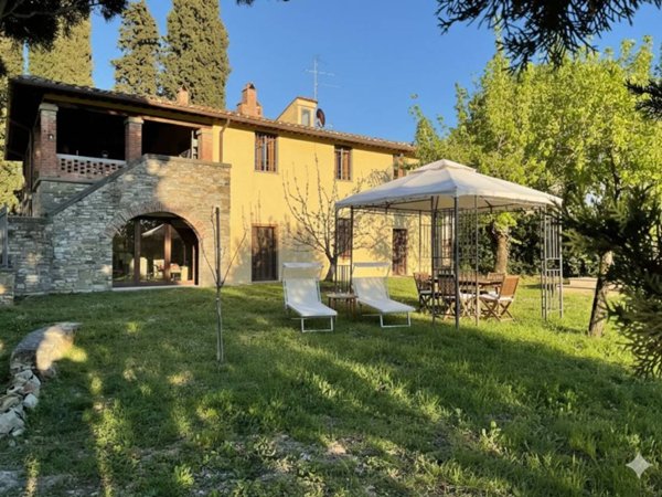 appartamento in vendita a Pontassieve in zona Montebonello