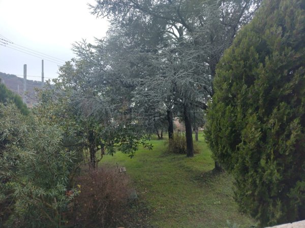 casa indipendente in vendita a Pontassieve