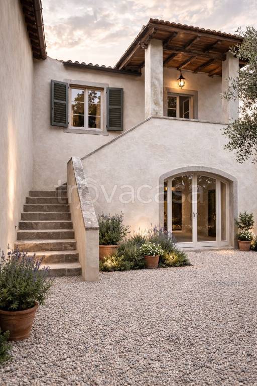 casa indipendente in vendita a Pontassieve