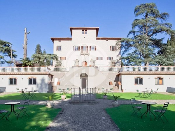 casa indipendente in vendita a Pontassieve