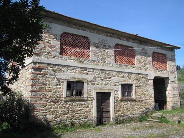 casa indipendente in vendita a Pontassieve in zona Colognole