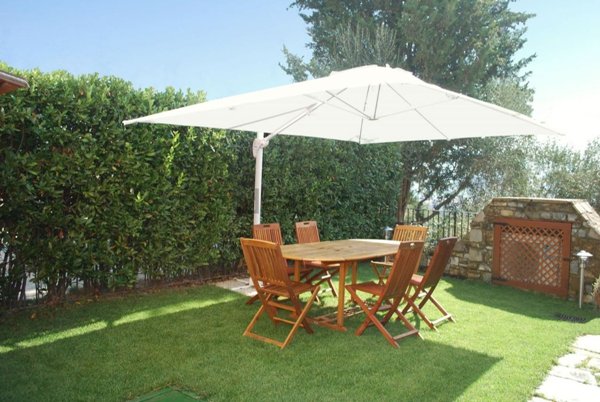 casa indipendente in vendita a Pontassieve