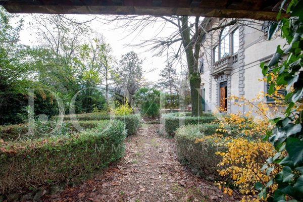 casa indipendente in vendita a Pontassieve in zona Montebonello