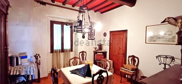 appartamento in vendita a Pontassieve in zona Acone