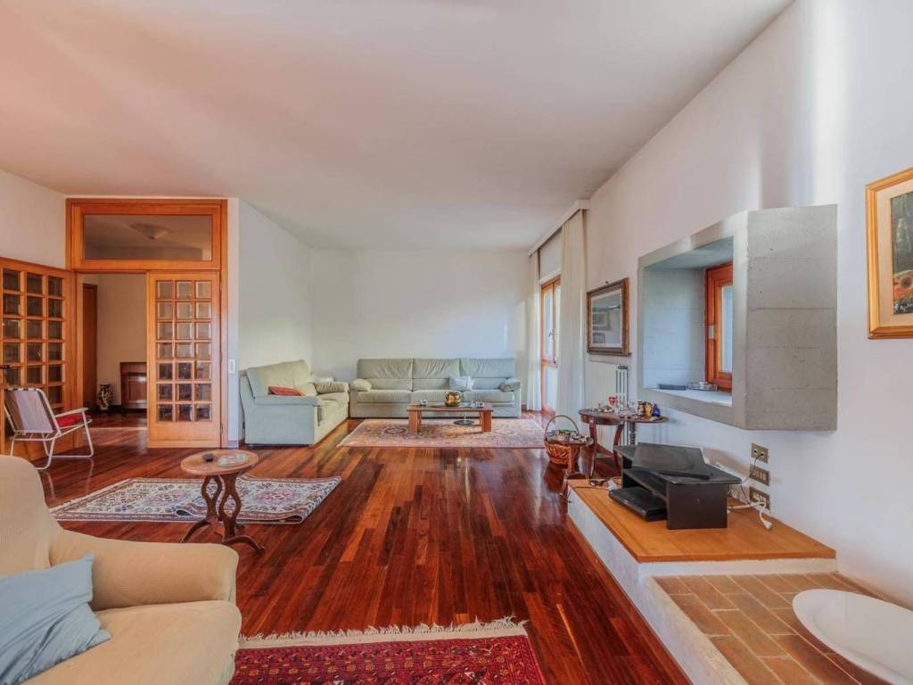 casa indipendente in vendita a Pontassieve in zona Molino del Piano