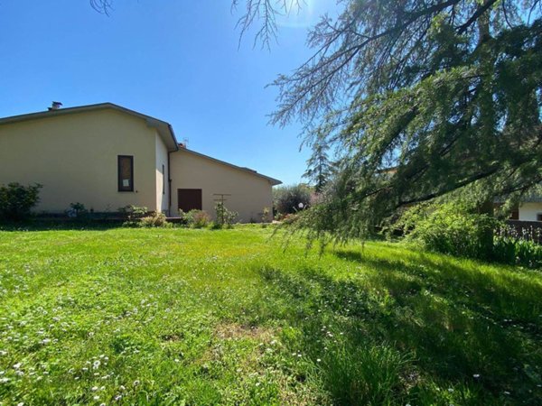 casa indipendente in vendita a Pontassieve in zona Molino del Piano