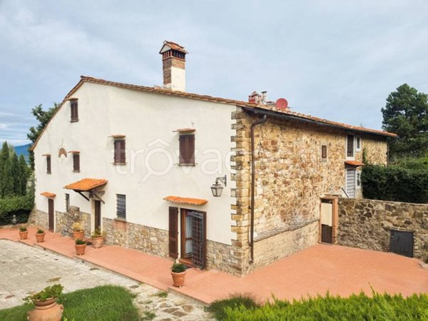 casa indipendente in vendita a Pontassieve