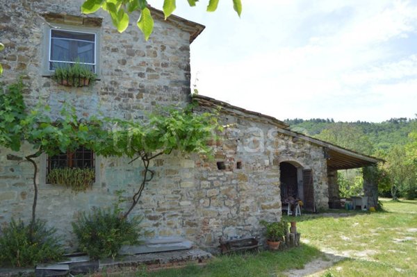 casa indipendente in vendita a Pontassieve