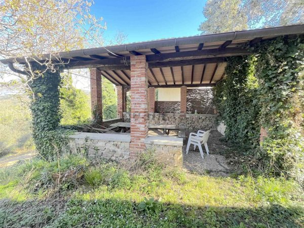 casale in vendita a Pontassieve in zona Acone