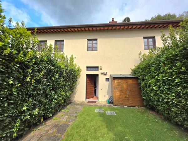 casa indipendente in vendita a Pontassieve