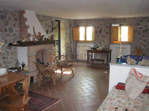 casa indipendente in vendita a Pontassieve in zona Doccia