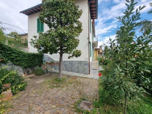 casa indipendente in vendita a Pontassieve