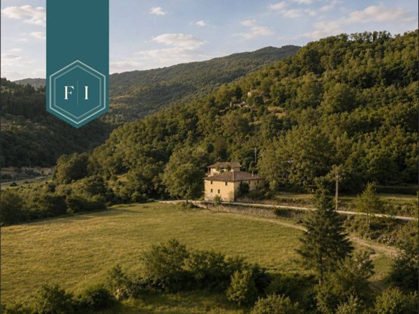 casa indipendente in vendita a Pontassieve in zona Colognole