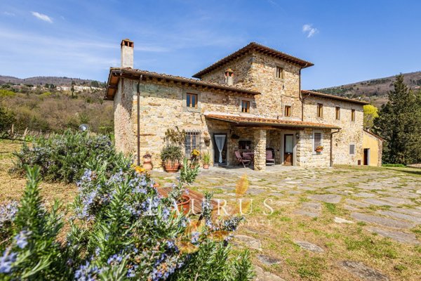 villa in vendita a Pontassieve in zona Santa Brigida