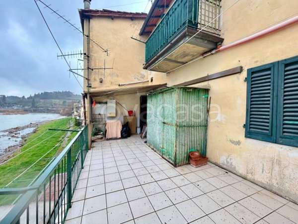 appartamento in vendita a Pontassieve in zona Le Falle