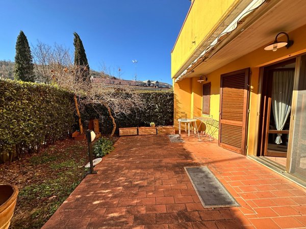 casa indipendente in vendita a Pontassieve