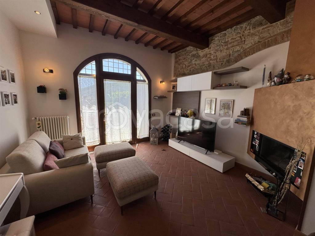 casa indipendente in vendita a Pontassieve
